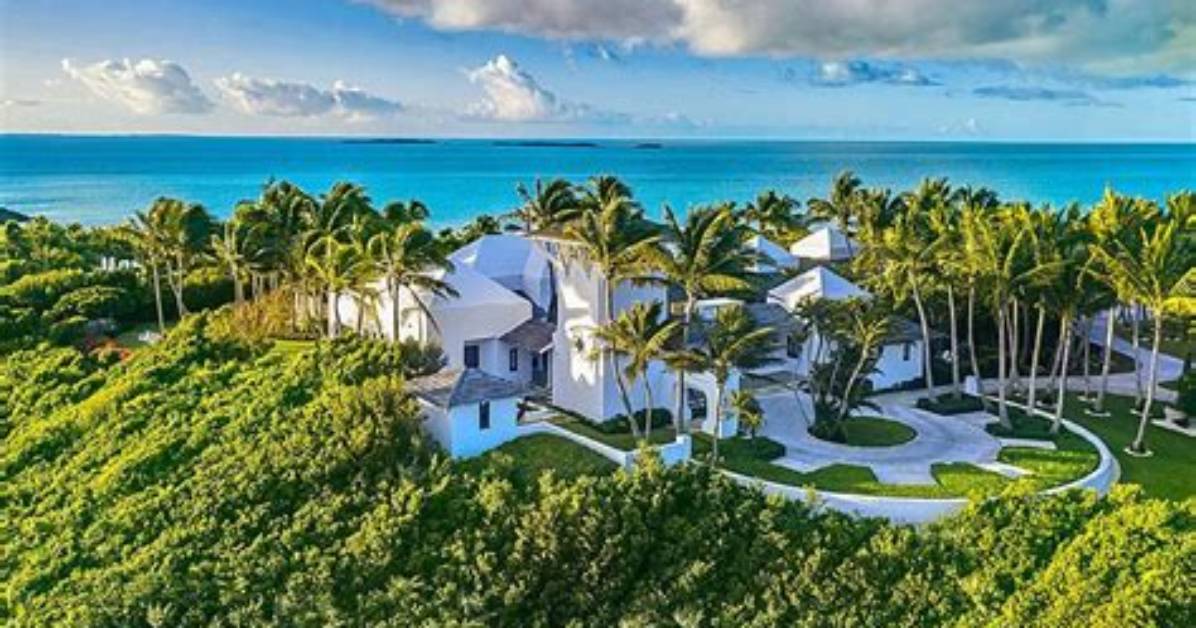 Kenny Chesney's Private Island Paradise: Escape to No Shoes Nation