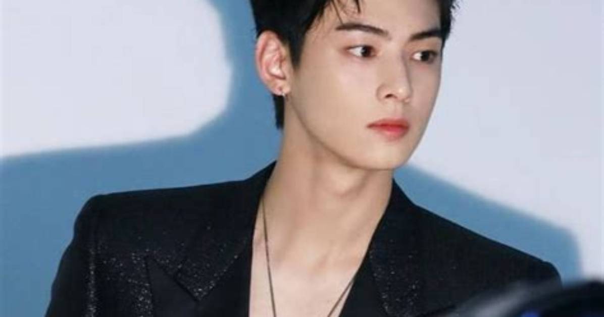Who's the Lucky Lady? Cha Eunwoo's Engagement News Unveiled